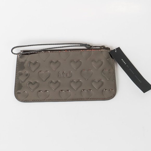 NWT Marc Jacobs silver heart mirror wristlet - Picture 1 of 2